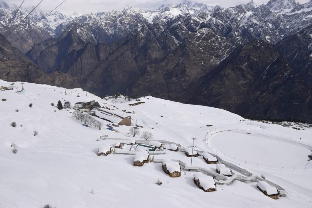 Snow Skiing in Auli – Main Attraction